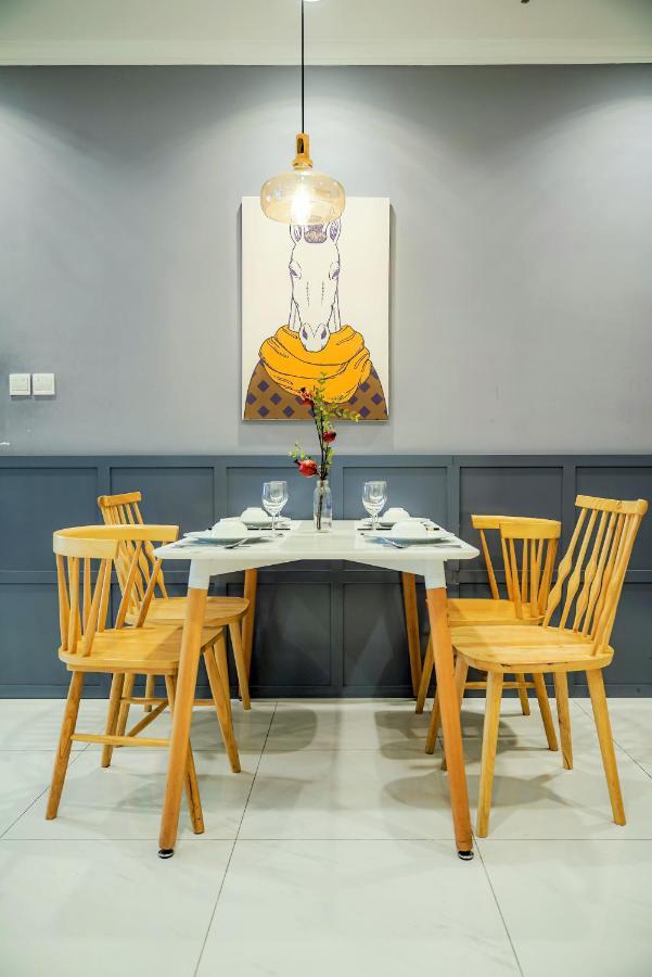 Mott Haven Apart - Vinhomes Central Park, Landmark 81 Area & Ice Rink Bandar Ho Chi Minh Luaran gambar